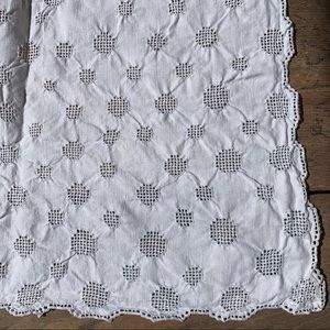 antique bubble embroidered small cotton tablecloth